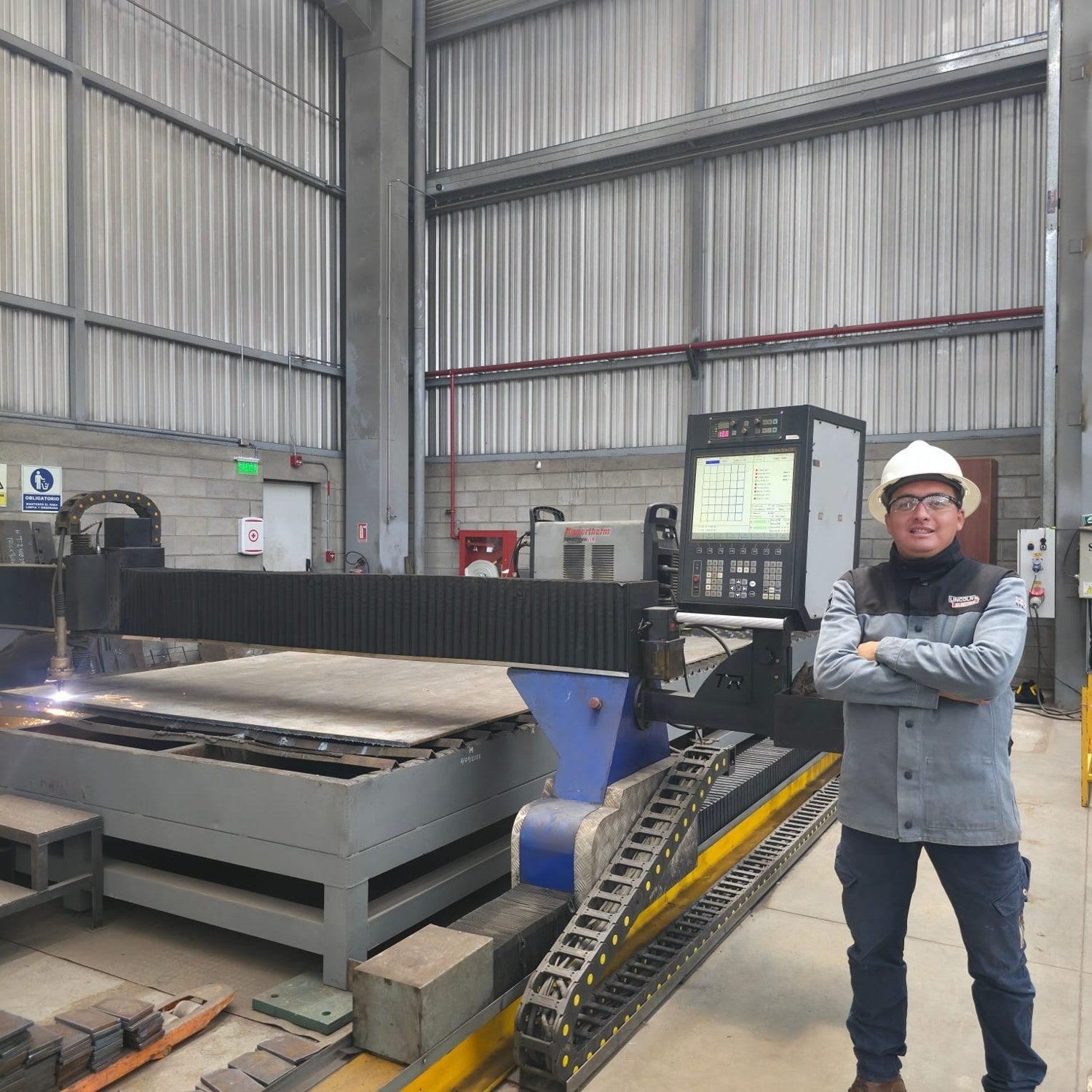 Mesa de corte CNC en planta